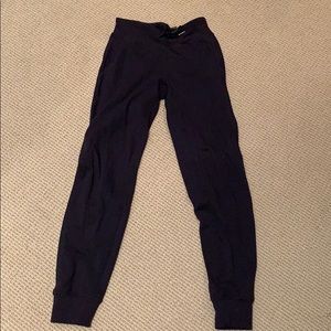 SOLD Lululemon rulu joggers